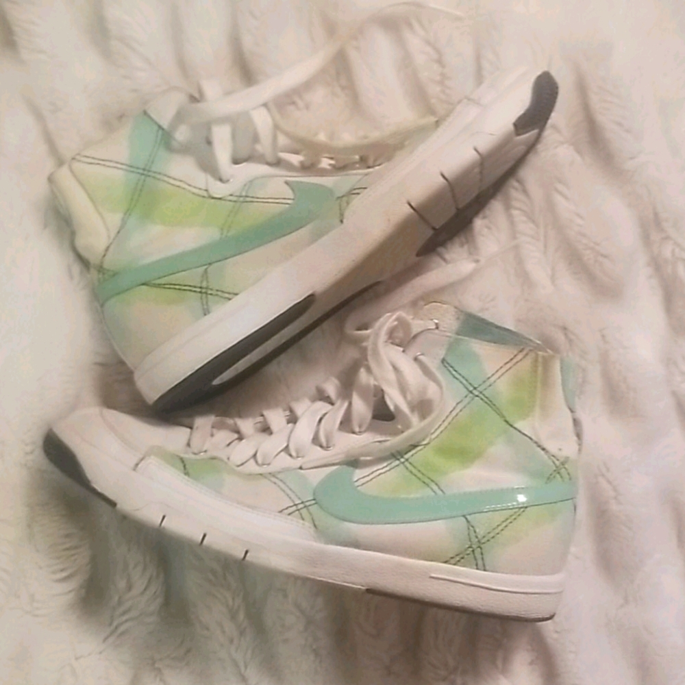 Vintage Nike Hightops